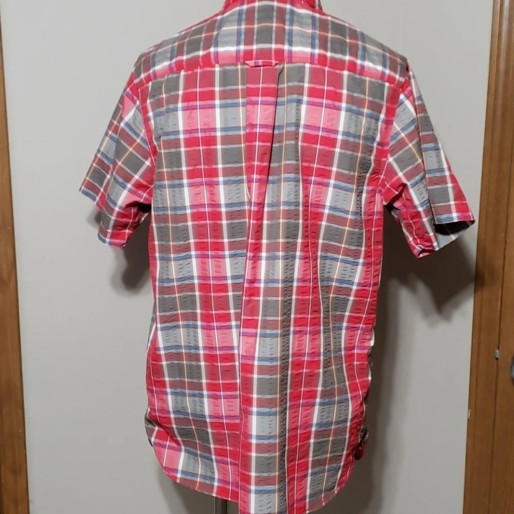 The north face red tan plaid short sleeve shirt